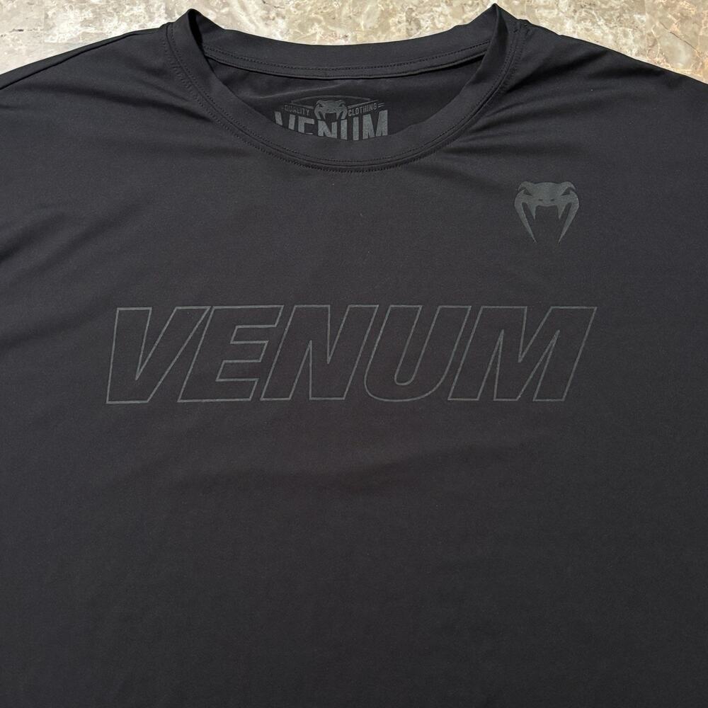 Venum Shirt Mens 2XL Black Short Sleeve Warm Up Cover Gym UFC MMA